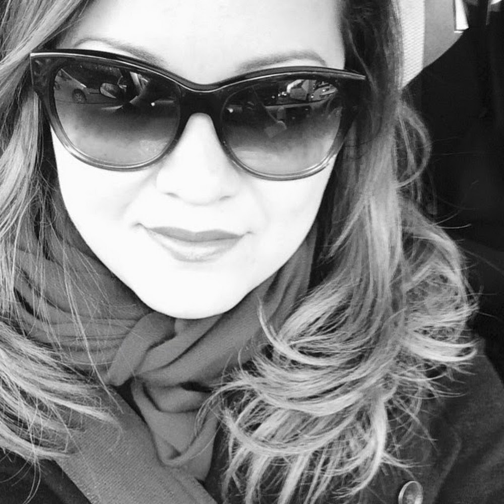 Meet your Posher, Carolina